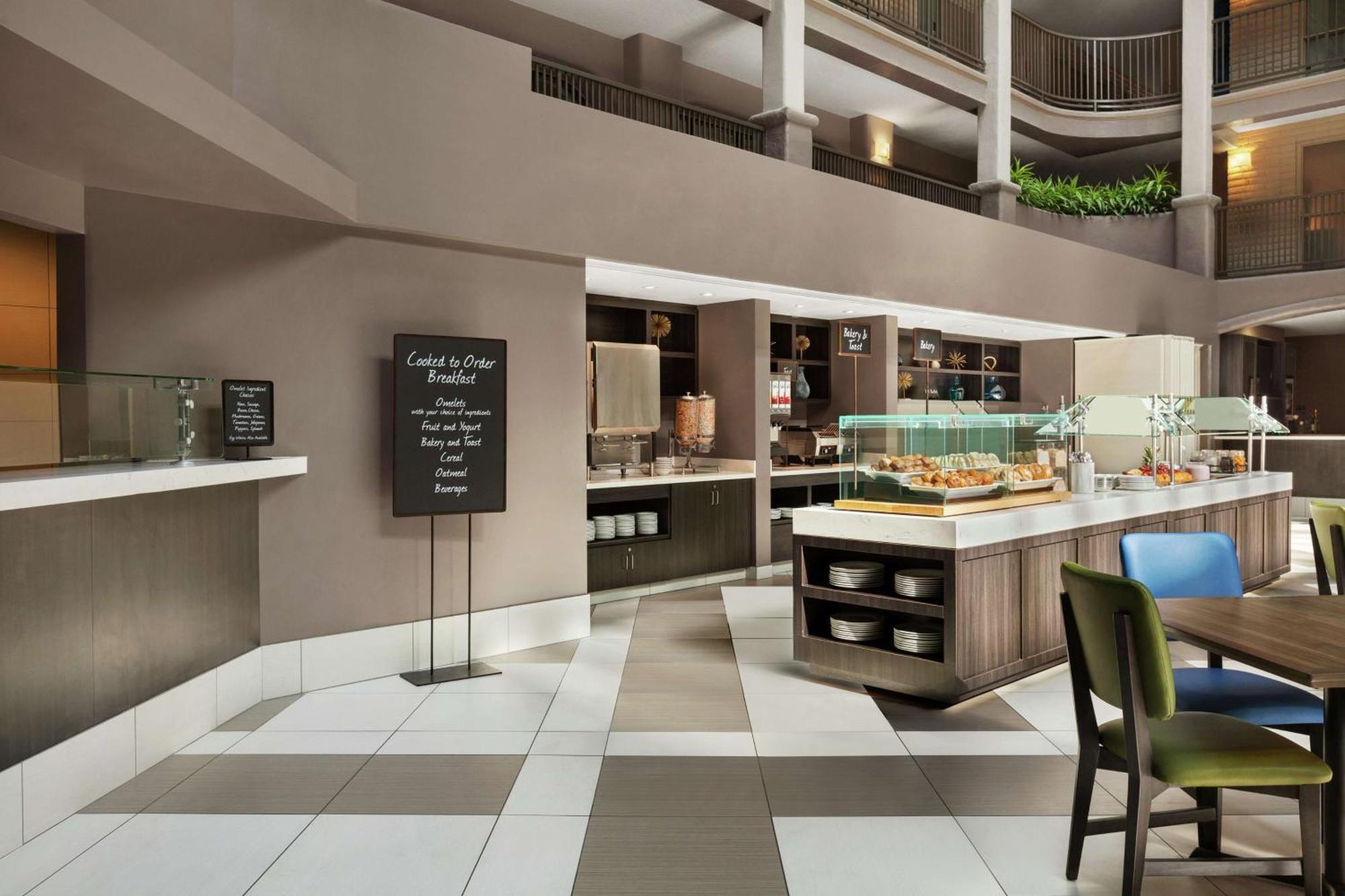 Embassy Suites By Hilton Arcadia-Pasadena Area Zewnętrze zdjęcie