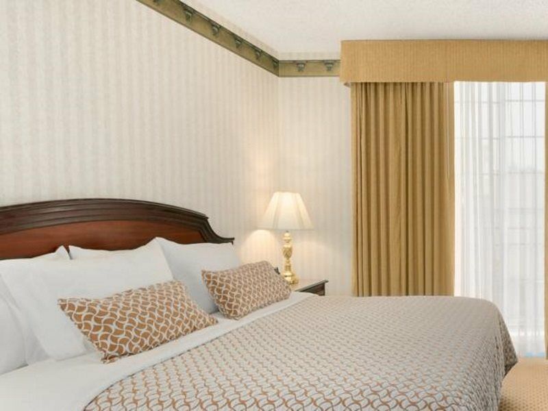 Embassy Suites By Hilton Arcadia-Pasadena Area Zewnętrze zdjęcie