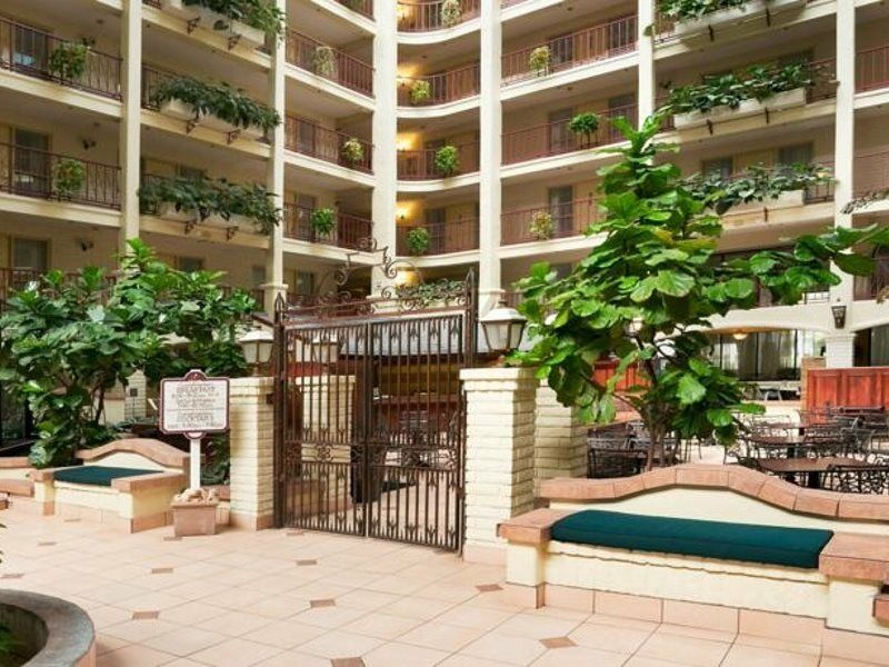 Embassy Suites By Hilton Arcadia-Pasadena Area Zewnętrze zdjęcie